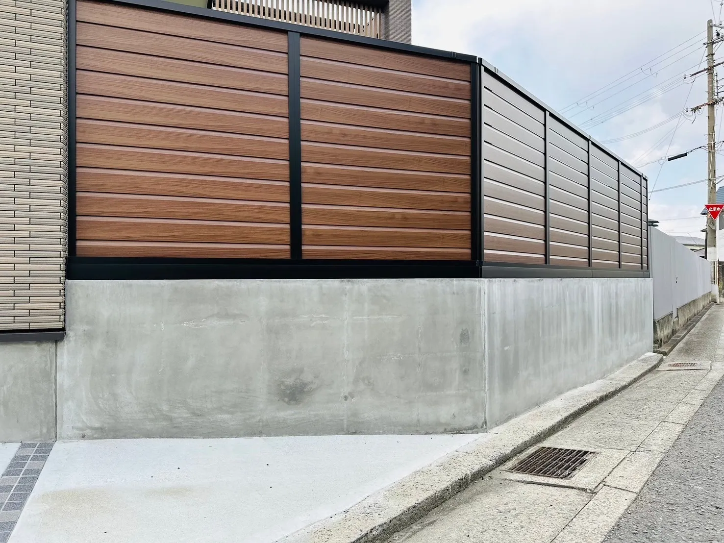 LIXILフェンスAB YL2型